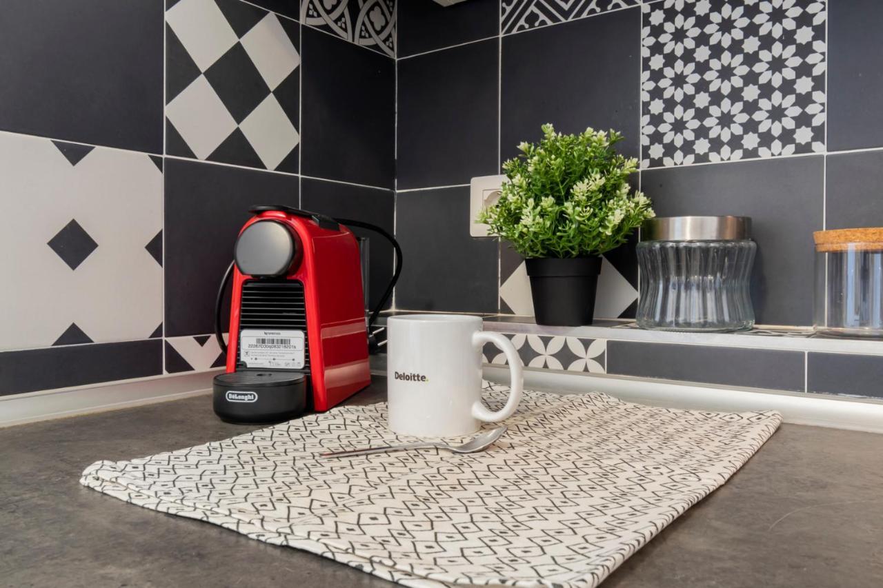 I Host Apartment - Alessi 10 Милано Екстериор снимка