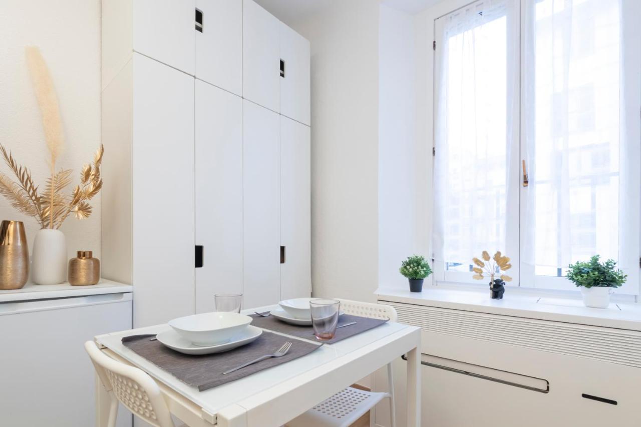 I Host Apartment - Alessi 10 Милано Екстериор снимка