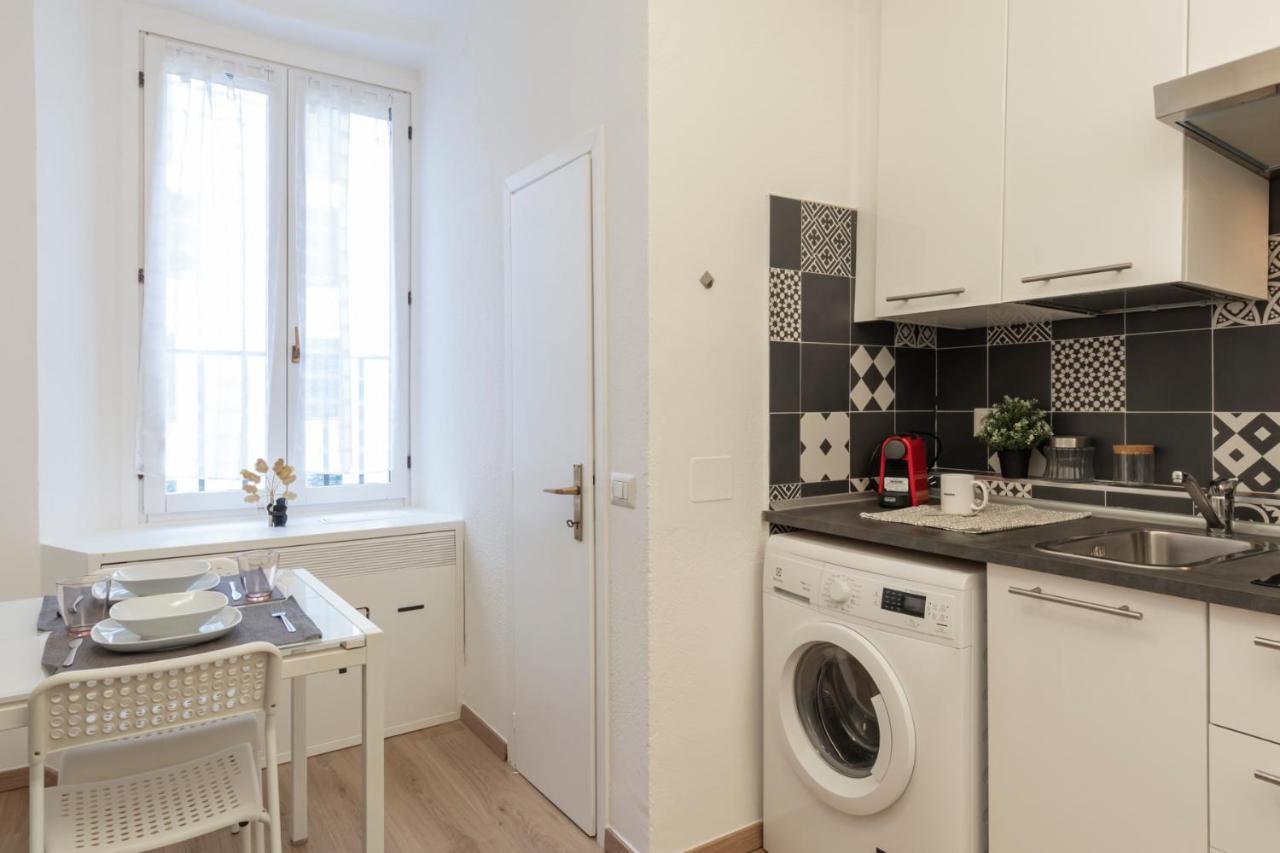 I Host Apartment - Alessi 10 Милано Екстериор снимка