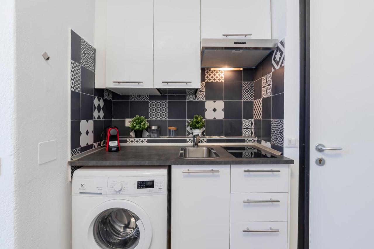 I Host Apartment - Alessi 10 Милано Екстериор снимка