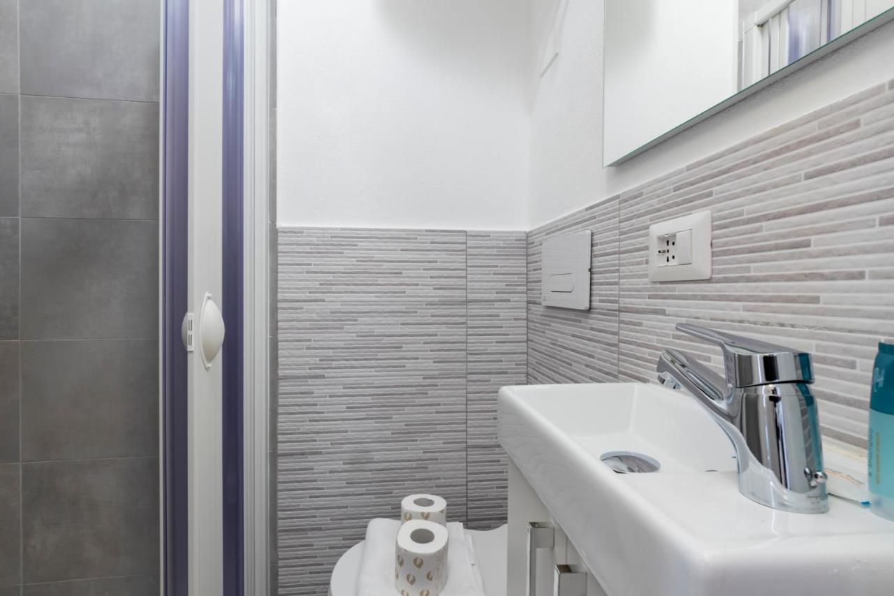 I Host Apartment - Alessi 10 Милано Екстериор снимка